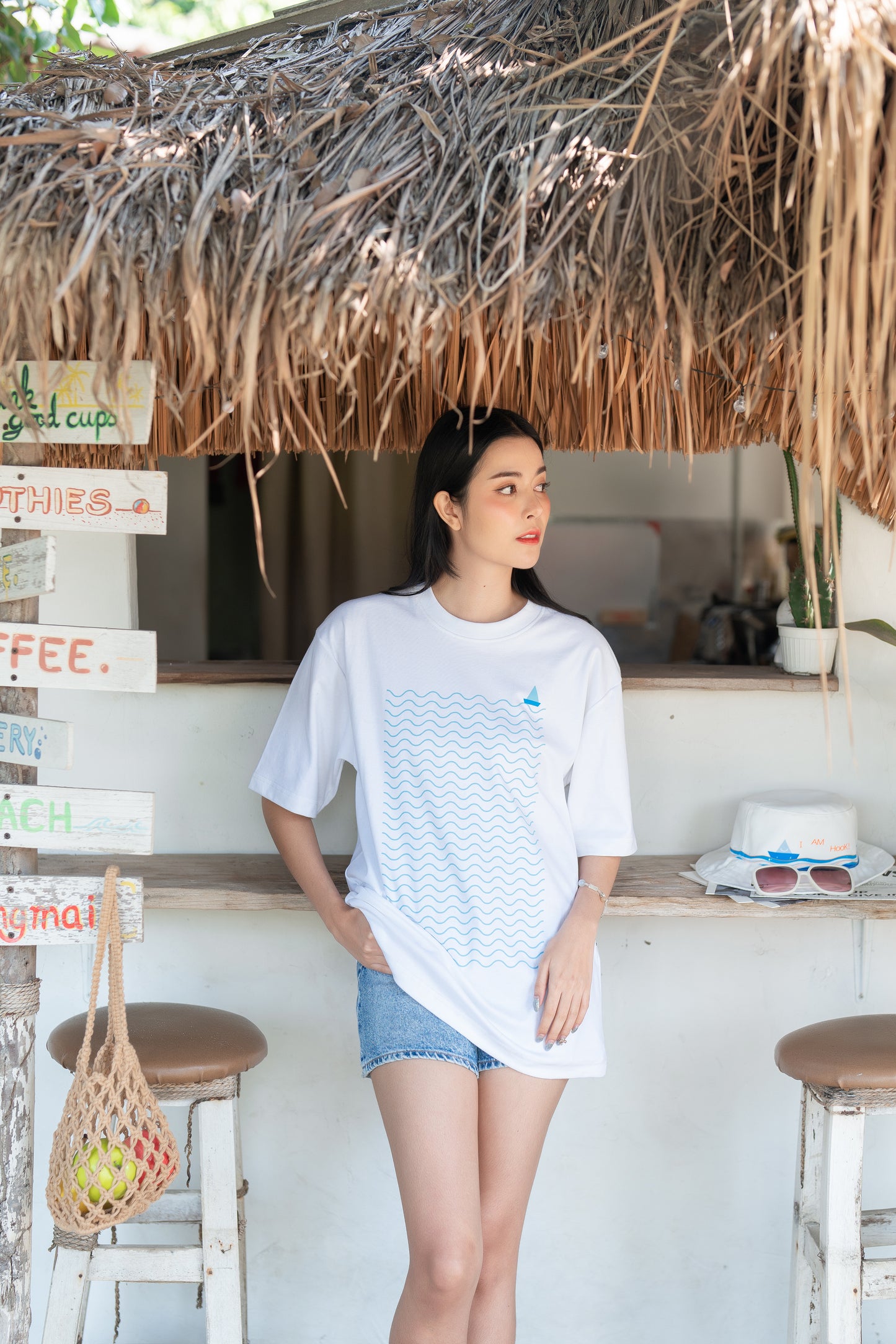 Stylist Oversize T-Shirt | เสื้อยืดคอกลมทรงโอเวอร์ไซส์