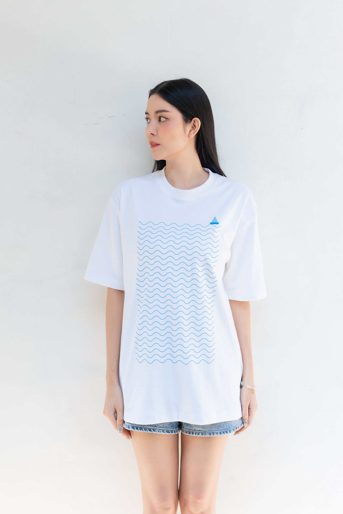Stylist Oversize T-Shirt | เสื้อยืดคอกลมทรงโอเวอร์ไซส์