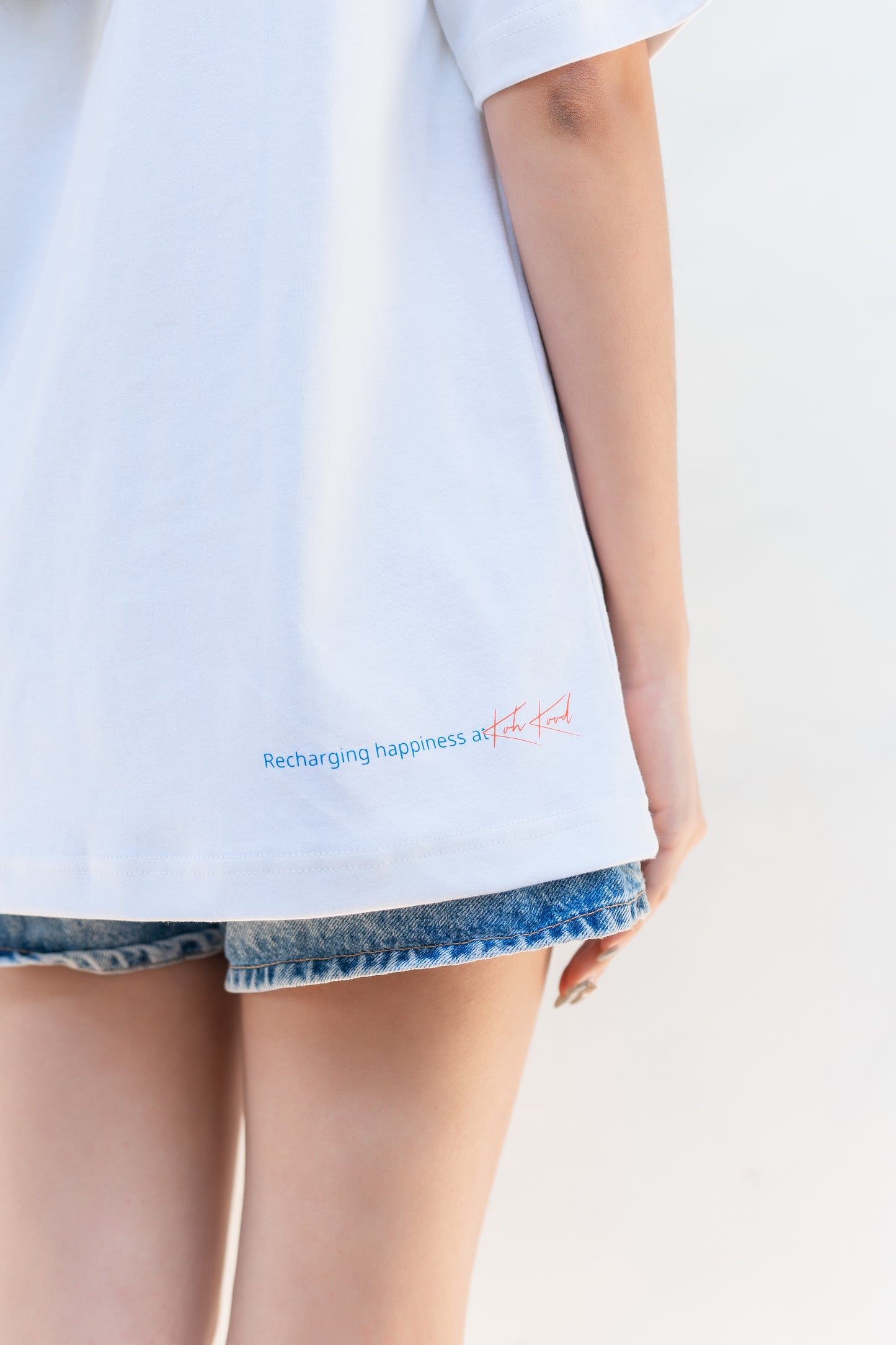 Stylist Oversize T-Shirt | เสื้อยืดคอกลมทรงโอเวอร์ไซส์