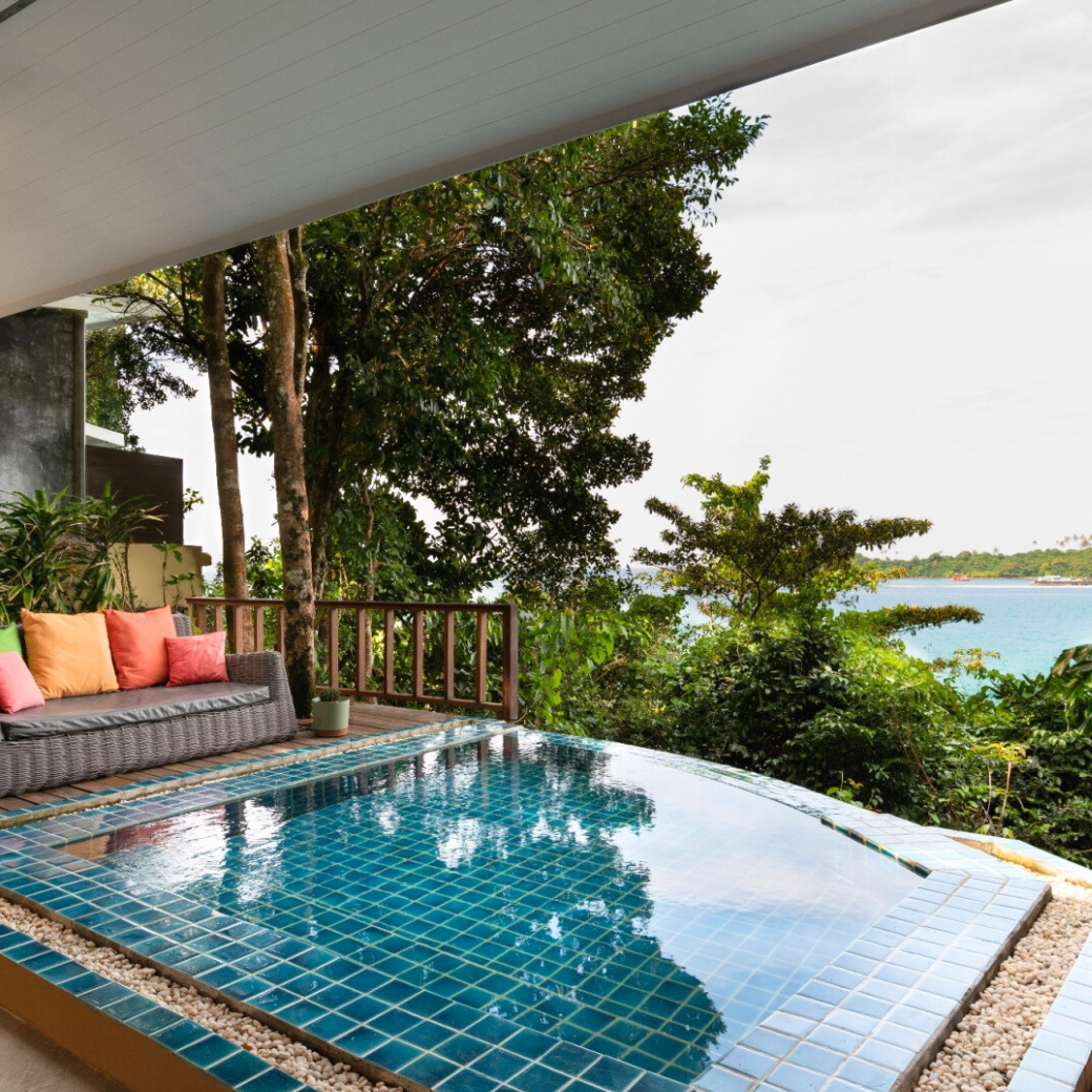 Mini Pool Villa l มินิพูล วิลล่า (วิวทะเล) : HALF-Board