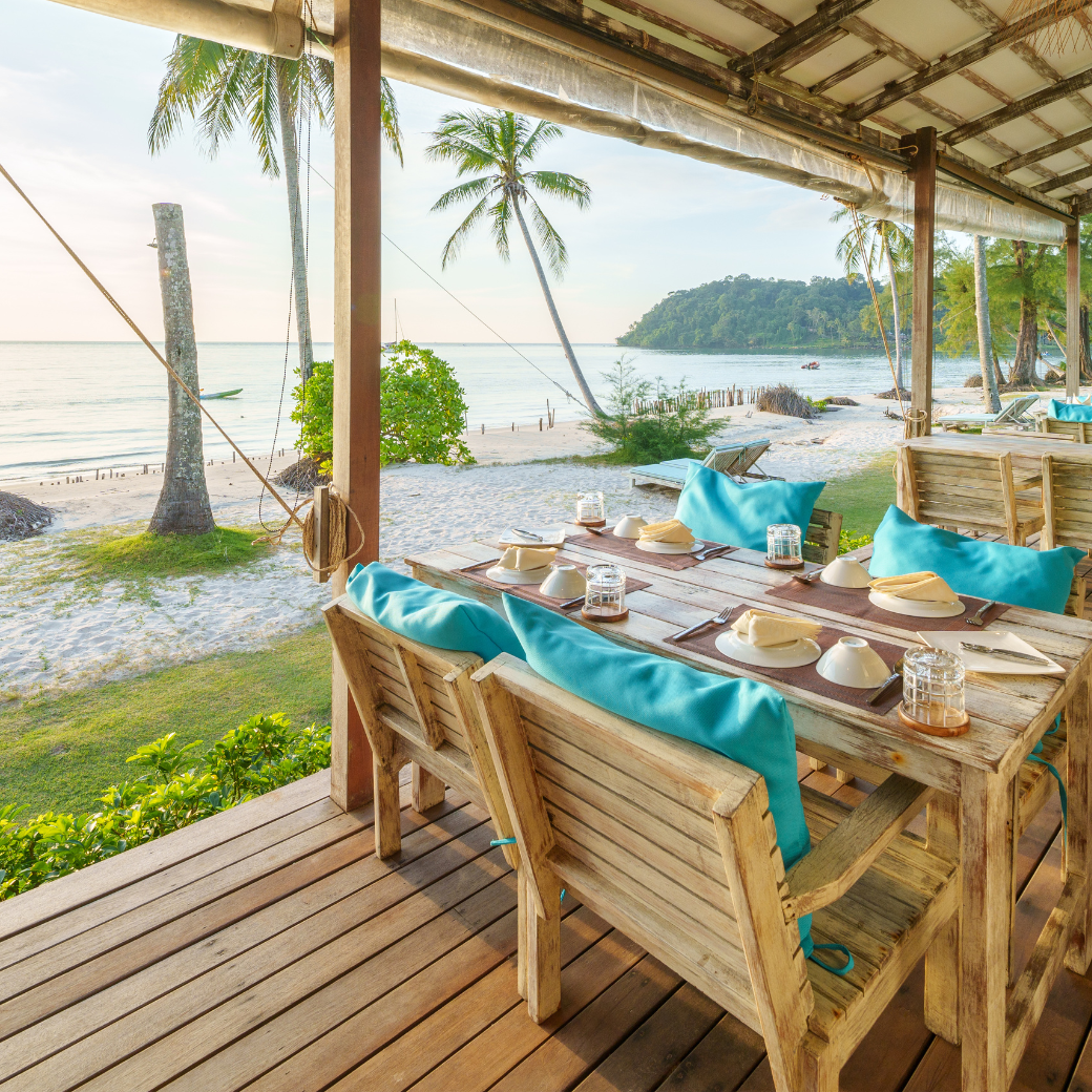 Pool Access Villa l พูล แอคเซส วิลล่า (วิวทะเล) : HALF-Board