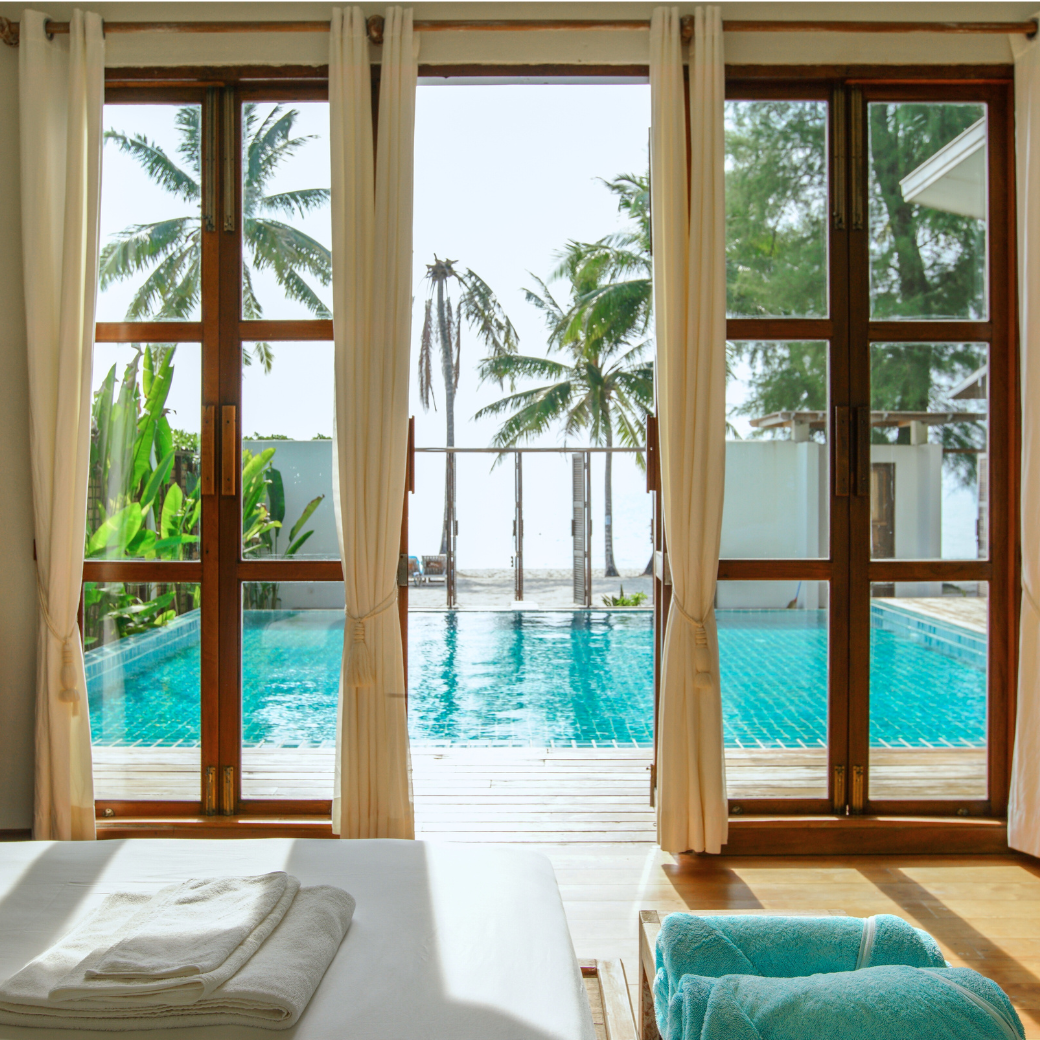 Pool Suite Beach Front Villa l พูล สวีท บีชฟร้อนท์ วิลล่า (วิลล่าหน้าหาด) : HALF-Board
