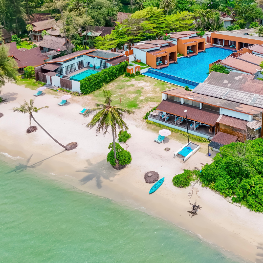 Pool Access Villa l พูล แอคเซส วิลล่า (วิวทะเล) : HALF-Board