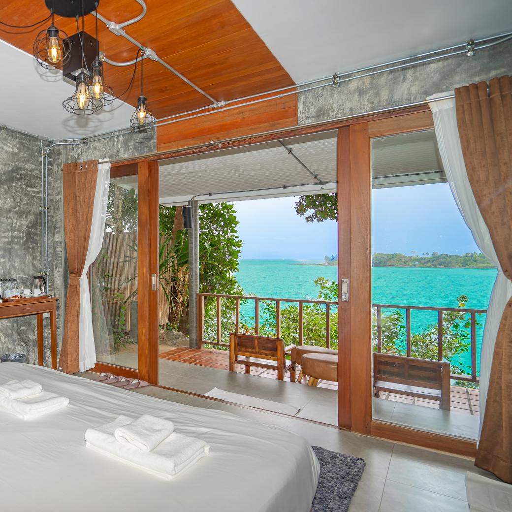 Mini Pool Villa l มินิพูล วิลล่า (วิวทะเล) : HALF-Board