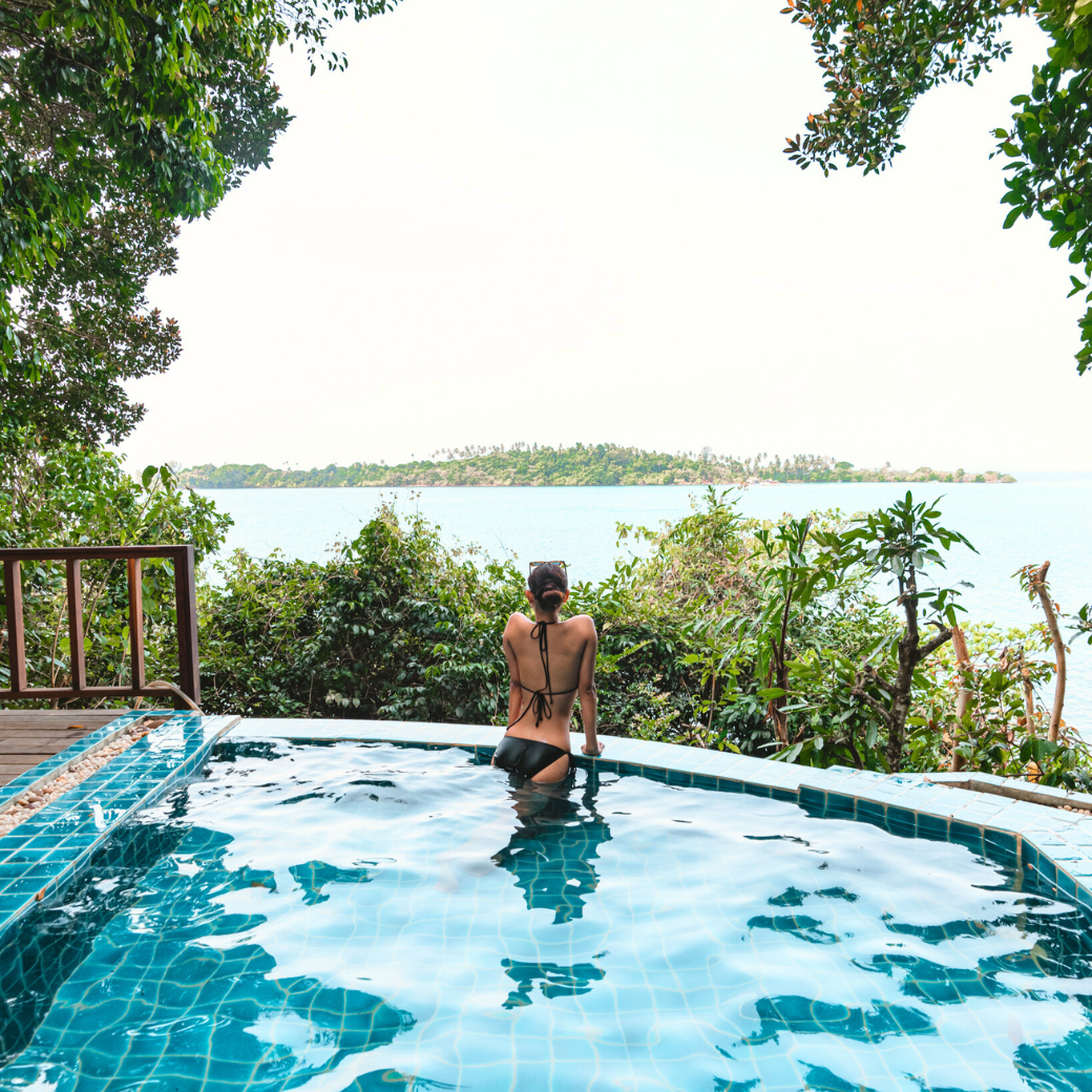 Mini Pool Villa l มินิพูล วิลล่า (วิวทะเล) : HALF-Board